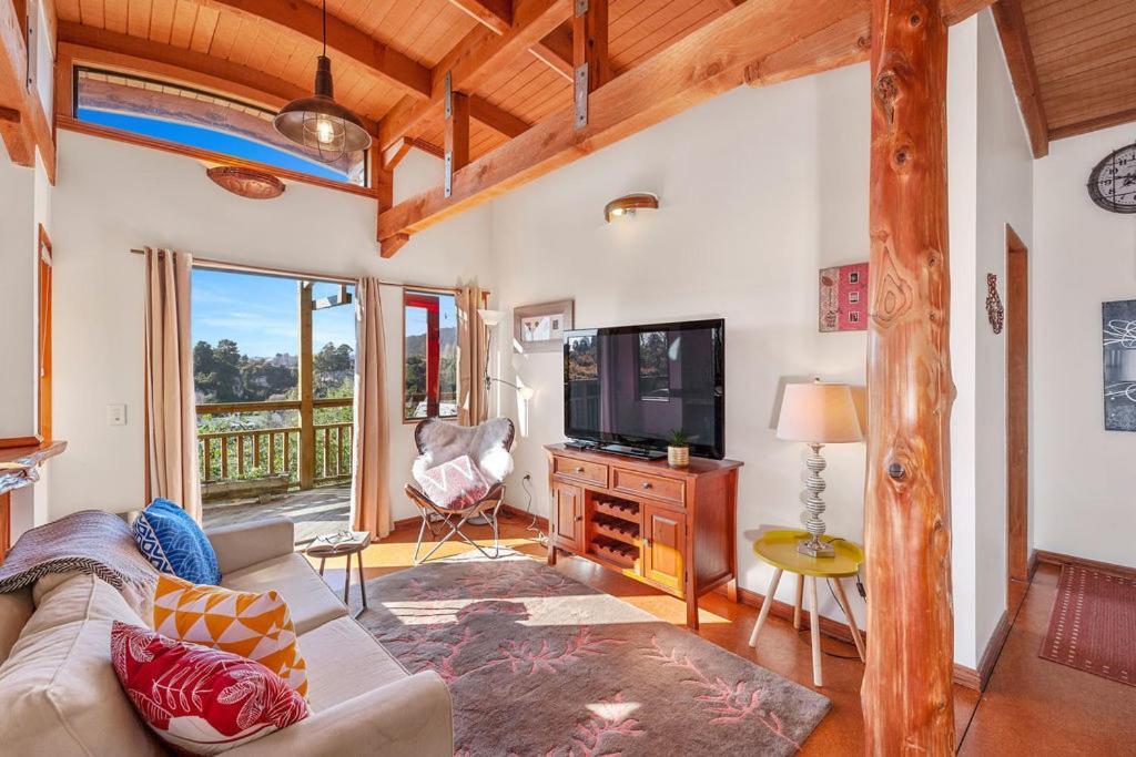 Treetop Hideaway - Taupo Holiday Home Εξωτερικό φωτογραφία